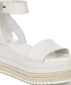 Thenovastitch.shop1812e405fe 1