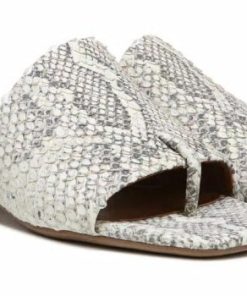 Thenovastitch.shopa54cd8ec79 2